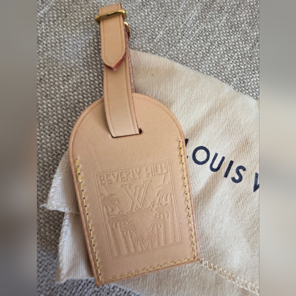 RARE Limited Edition Louis Vuitton x Beverly Hills Pop Up Store Luggage Tag